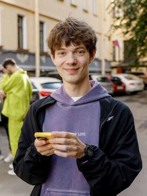 Алексей Ларин